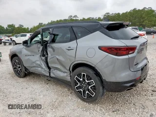 2024 Chevrolet Blazer RS z VIN 3GNKBERS0RS138137, wystawiony jako Copart lot #57655375 z przebiegiem 14 997 mil mil oraz Czysty tytuł • Clean title. Historia ofert i sprzedaży dostępna na DreamBid. Obrazek 2.