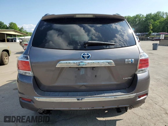 2013 Toyota Highlander Limited with VIN JTEDC3EH7D2014539, listed as a Copart auction lot 61906615 with 266,912 mi miles and Clean title. Bid and sale history available at DreamBid. Image 6.