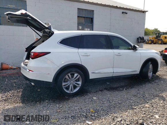 2022 Acura MDX with VIN 5J8YE1H38NL042299, listed as a Copart auction lot 71211364 with 43,025 mi miles and Salvage Title. Bid and sale history available at carsss.com. Image 3.