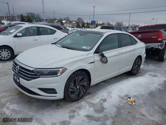 2019 Volkswagen Jetta SEL Premium with VIN 3VWG57BU9KM008717, listed as a IAAI auction lot 41566305 with 95,289 mi miles. Bid and sale history available at carsss.com. Image 19.
