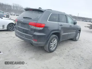 2017 Jeep Grand Cherokee Laredo with VIN 1C4RJFAG3HC742986, listed as a IAAI auction lot 41386220 with 200,456 mi miles. Bid and sale history available at carsss.com. Image 4.