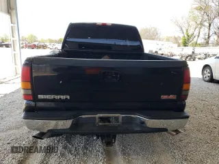 2004 GMC Sierra 1500 SLE z VIN 2GTEK13TX41377215, wystawiony jako Copart lot #53242885 z przebiegiem 202 070 mil mil oraz Szkoda całkowita • Salvage title. Historia ofert i sprzedaży dostępna na DreamBid. Obrazek 6.