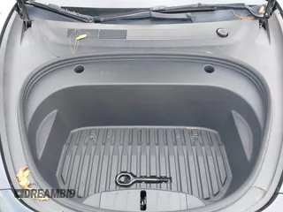 2023 Tesla Model 3 z VIN 5YJ3E1EA6PF435672, wystawiony jako IAAI lot #42375203 z przebiegiem 30 688 mil mil oraz . Historia ofert i sprzedaży dostępna na DreamBid. Obrazek 10.