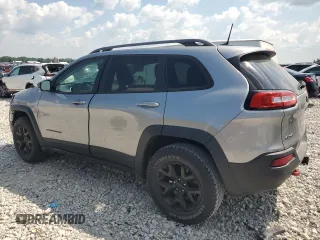 2016 Jeep Cherokee Trailhawk with VIN 1C4PJMBS4GW353088, listed as a Copart auction lot 62275145 with 129,758 mi miles and Clean title. Bid and sale history available at DreamBid. Image 2.