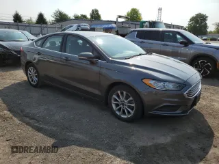 2017 Ford Fusion SE с VIN 3FA6P0HD6HR270770, выставлен на аукционе Copart как лот 60707015 с пробегом 104 771 миль миль и Чистый • Clean title. История ставок и продаж доступна на DreamBid. Изображение 4.