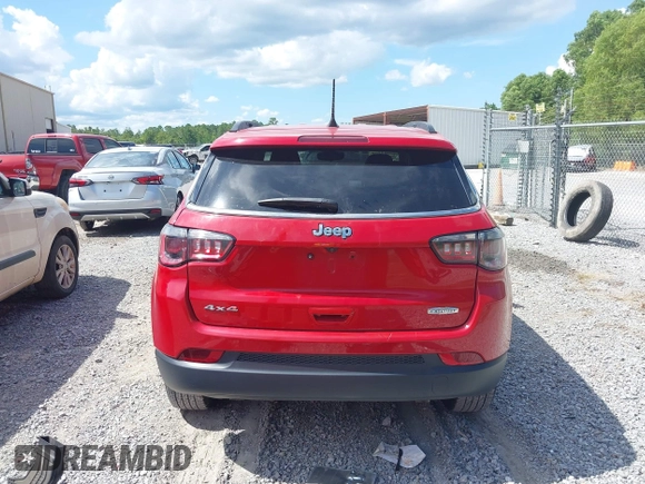 2024 Jeep Compass Latitude z VIN 3C4NJDBN8RT603717, wystawiony jako IAAI lot #42732757 z przebiegiem 44 629 mil mil oraz . Historia ofert i sprzedaży dostępna na DreamBid. Obrazek 17.