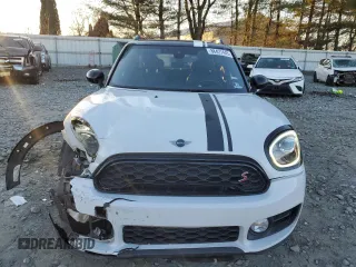 2019 MINI Countryman Cooper S with VIN WMZYT5C55K3G92128, listed as a Copart auction lot 88427445 with 68,689 mi miles and Salvage Title. Bid and sale history available at carsss.com. Image 5.