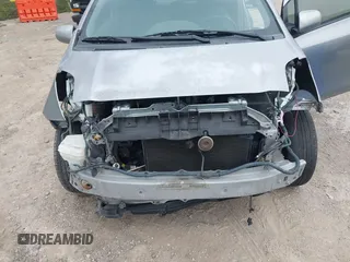 2007 Toyota Yaris с VIN JTDJT923375083749, выставлен на аукционе IAAI как лот 42070362 с пробегом 189 847 миль миль и . История ставок и продаж доступна на DreamBid. Изображение 6.