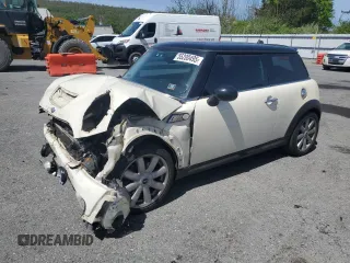 2008 MINI Hardtop S with VIN WMWMF73558TT89662, listed as a Copart auction lot 55200495 with Not Provided miles and Salvage Title. Bid and sale history available at DreamBid. Image 1.