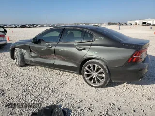 2021 Volvo S60 Momentum with VIN 7JR102FKXMG094315, listed as a Copart auction lot 44788924 with 37,526 mi miles. Bid and sale history available at carsss.com. Image 2.