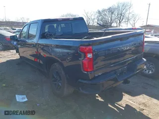 2024 Chevrolet Silverado 1500 LT Trail Boss with VIN 3GCUDFED0RG306113, listed as a IAAI auction lot 41653958 with 9,664 mi miles. Bid and sale history available at carsss.com. Image 3.