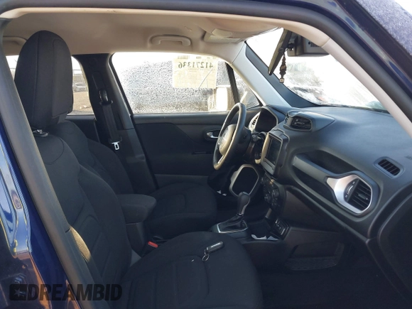 2020 Jeep Renegade Latitude with VIN ZACNJABB4LPL27228, listed as a IAAI auction lot 41271336 with 44,098 mi miles. Bid and sale history available at carsss.com. Image 5.
