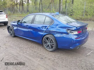 2019 BMW 3 Series 330i xDrive with VIN WBA5R7C55KAE82585, listed as a IAAI auction lot 42178005 with 50,719 mi miles and . Bid and sale history available at DreamBid. Image 3.