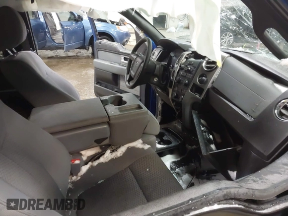 2011 Ford F-150 XL with VIN 1FTFX1EF0BFA16143, listed as a IAAI auction lot 41552315 with 76,063 mi miles. Bid and sale history available at carsss.com. Image 5.