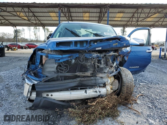 2018 Toyota Tundra SR5 z VIN 5TFHW5F14JX744417, wystawiony jako Copart lot #44142785 z przebiegiem 69 783 mil mil oraz Szkoda całkowita • Salvage title. Historia ofert i sprzedaży dostępna na DreamBid. Obrazek 5.