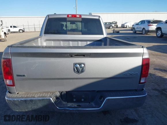 2020 Ram 1500 SLT z VIN 1C6RR7TT6LS101264, wystawiony jako IAAI lot #41359390 z przebiegiem 94 762 mil mil oraz . Historia ofert i sprzedaży dostępna na DreamBid. Obrazek 16.