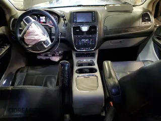 2015 Chrysler Town & Country Touring L with VIN 2C4RC1CG5FR705890, listed as a Copart auction lot 53276155 with 137,670 mi miles and Clean Title. Bid and sale history available at DreamBid. Image 8.