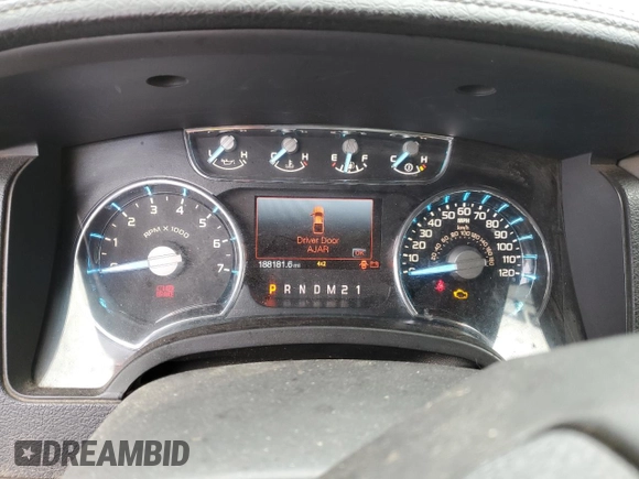 2011 Ford F-150 XLT with VIN 1FTFW1ET8BFD32883, listed as a Copart auction lot 42286455 with 188,181 mi miles and Salvage Title. Bid and sale history available at carsss.com. Image 9.