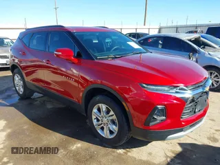2021 Chevrolet Blazer LT z VIN 3GNKBCR45MS550620, wystawiony jako IAAI lot #41212184 z przebiegiem 62 352 mil mil oraz . Historia ofert i sprzedaży dostępna na DreamBid. Obrazek 1.
