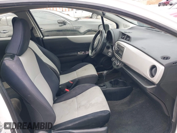 2013 Toyota Yaris L with VIN JTDJTUD31DD554542, listed as a IAAI auction lot 41795456 with 1 mi miles. Bid and sale history available at carsss.com. Image 5.