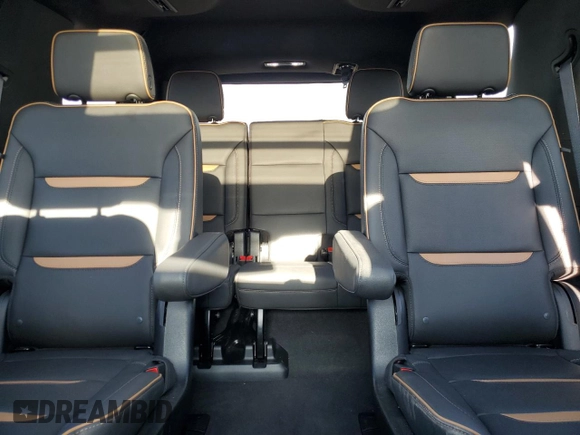 2023 GMC Yukon AT4 with VIN 1GKS2CKD7PR470556, listed as a Copart auction lot 51233645 with 30,735 mi miles and Salvage Title. Bid and sale history available at carsss.com. Image 10.