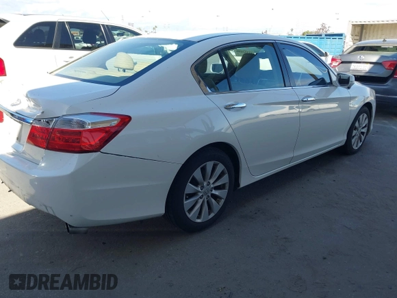 2014 Honda Accord Sedan EX-L with VIN 1HGCR2F8XEA024143, listed as a IAAI auction lot 41933648 with 77,548 mi miles. Bid and sale history available at carsss.com. Image 4.