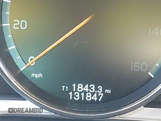 2015 Volvo XC60 T5 Drive-E Platinum с VIN YV440MDD3F2616436, выставлен на аукционе IAAI как лот 40616813 с пробегом 131 847 миль миль и . История ставок и продаж доступна на DreamBid. Изображение 15.
