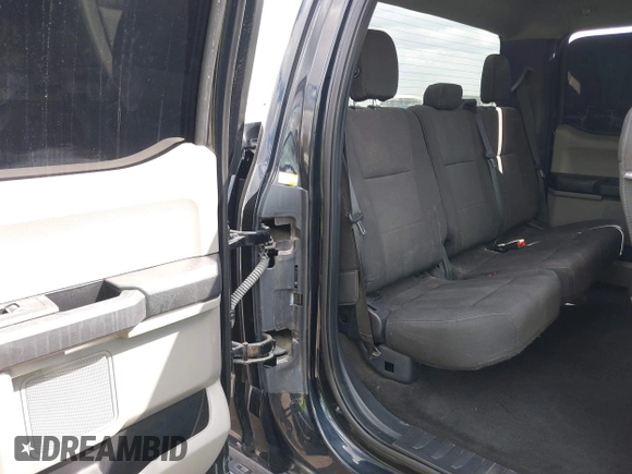 2018 Ford F-150 XL with VIN 1FTEX1CP8JKF28410, listed as a IAAI auction lot 40678411 with 64,138 mi miles and . Bid and sale history available at DreamBid. Image 8.
