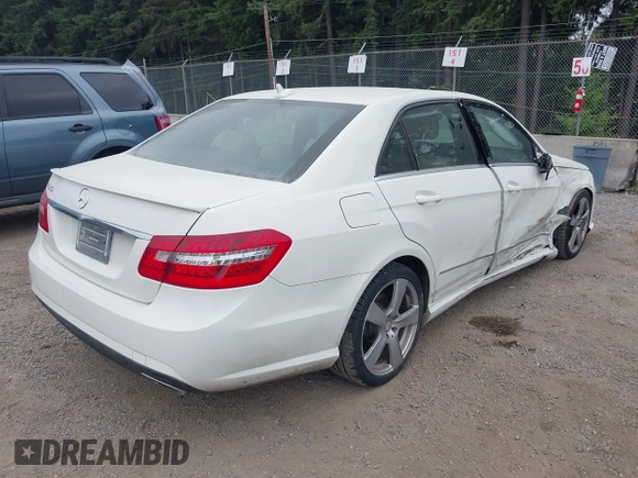 2012 Mercedes-Benz E 350 Luxury with VIN WDDHF5KBXCA592721, listed as a IAAI auction lot 42357925 with 86,783 mi miles and . Bid and sale history available at DreamBid. Image 4.