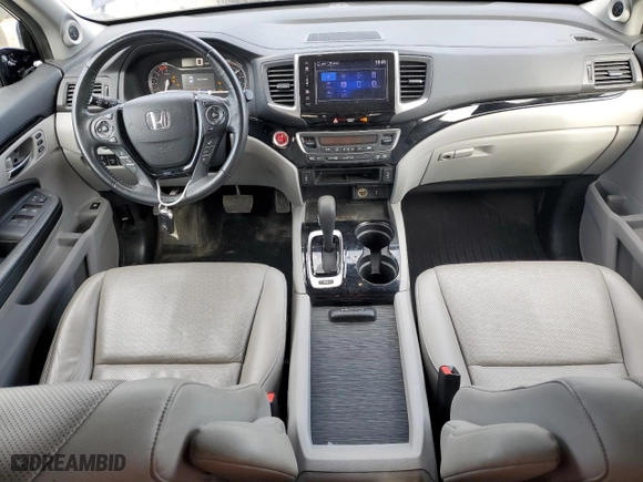 2017 Honda Ridgeline RTL-E with VIN 5FPYK3F76HB029879, listed as a Copart auction lot 83902514 with 49,618 mi miles and Salvage Title. Bid and sale history available at carsss.com. Image 8.