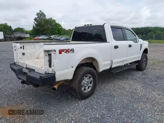 2019 Ford F-250 XL with VIN 1FT7W2B63KED50139, listed as a IAAI auction lot 42726614 with 187,557 mi miles and . Bid and sale history available at DreamBid. Image 4.
