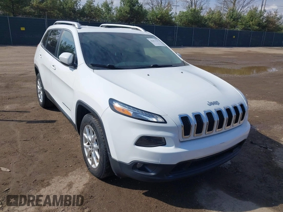 2016 Jeep Cherokee Latitude with VIN 1C4PJMCS8GW157492, listed as a IAAI auction lot 42013292 with 69,578 mi miles. Bid and sale history available at carsss.com. Image 1.