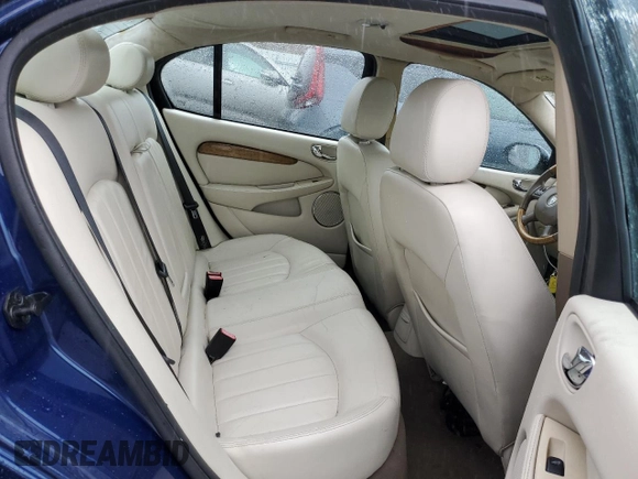 2004 Jaguar X-Type with VIN SAJEA51C74WE00833, listed as a Copart auction lot 49952155 with 109,254 mi miles and Non Repairable. Bid and sale history available at DreamBid. Image 10.