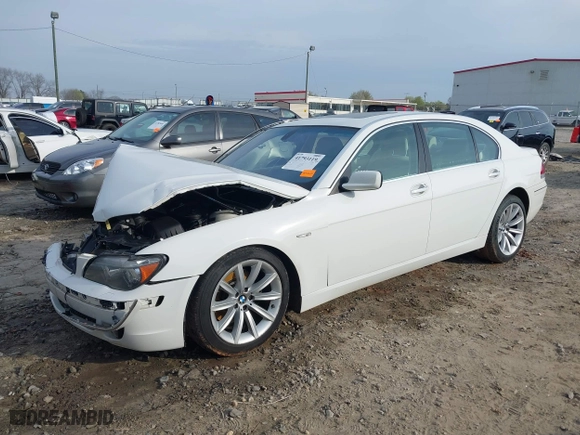 2007 BMW 7 Series 750Li with VIN WBAHN83567DT68791, listed as a IAAI auction lot 41793119 with 1 mi miles. Bid and sale history available at carsss.com. Image 18.