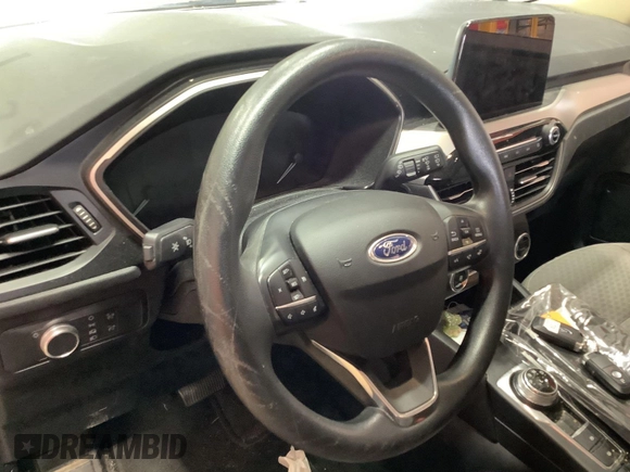 2020 Ford Escape SE с VIN 1FMCU9G68LUB81261, выставлен на аукционе IAAI как лот 42650256 с пробегом 82 353 миль миль и . История ставок и продаж доступна на DreamBid. Изображение 28.