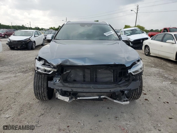 2019 Volvo XC60 R-Design with VIN LYVA22RM7KB247120, listed as a Copart auction lot 62085664 with 20,323 mi miles and Salvage Title. Bid and sale history available at carsss.com. Image 5.