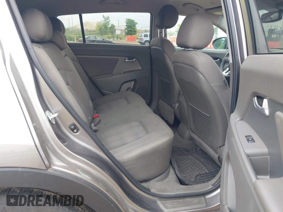 2013 Kia Sportage LX with VIN KNDPBCA29D7495287, listed as a IAAI auction lot 42537122 with 221,052 mi miles and . Bid and sale history available at DreamBid. Image 8.