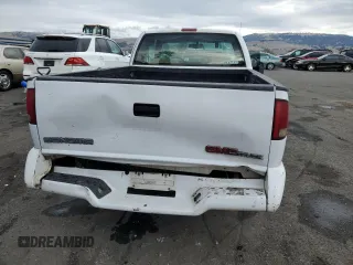 1997 GMC Sonoma SLS with VIN 1GTCS19X2V8516379, listed as a Copart auction lot 84080794 with 257,607 mi miles and Salvage Title. Bid and sale history available at carsss.com. Image 6.