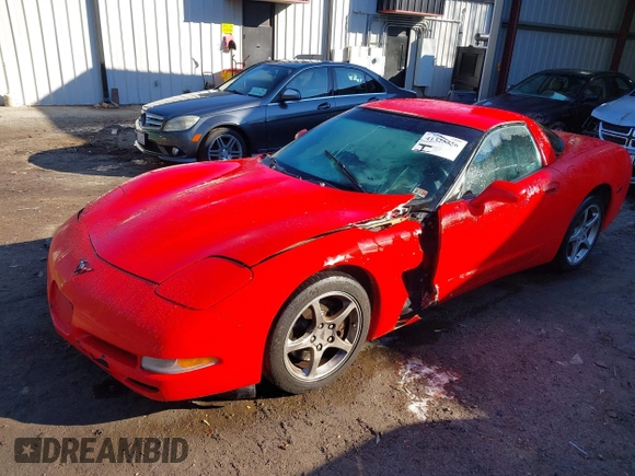 2000 Chevrolet Corvette with VIN 1G1YY22G2Y5118656, listed as a IAAI auction lot 41325356 with 179,963 mi miles. Bid and sale history available at carsss.com. Image 17.