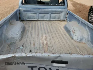 1990 Toyota Pickup DX с VIN JT4RN81P1L5069533, выставлен на аукционе Copart как лот 78433024 с пробегом 277 999 миль миль и Списание • Salvage title. История ставок и продаж доступна на DreamBid. Изображение 10.