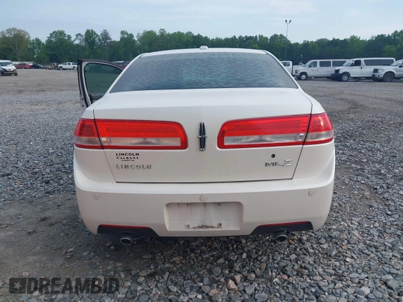 2012 Lincoln MKZ with VIN 3LNHL2GC1CR807620, listed as a IAAI auction lot 42101980 with Not provided miles and . Bid and sale history available at DreamBid. Image 17.
