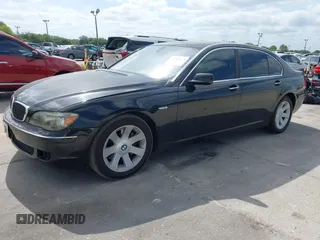 2008 BMW 7 Series 750Li with VIN WBAHN83588DT81043, listed as a IAAI auction lot 42108479 with 141,499 mi miles and . Bid and sale history available at carsss.com. Image 18.