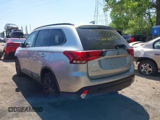2020 Mitsubishi Outlander SE with VIN JA4AD3A36LZ046820, listed as a IAAI auction lot 42221057 with 79,758 mi miles and . Bid and sale history available at DreamBid. Image 3.
