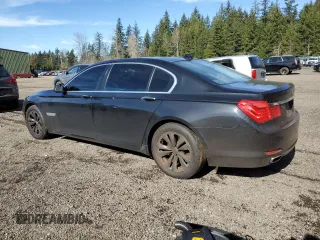 2012 BMW 7 Series 740Li z VIN WBAKB4C57CC577092, wystawiony jako Copart lot #47455255 z przebiegiem 155 763 mil mil oraz Tytuł czysty. Historia ofert i sprzedaży dostępna na DreamBid. Obrazek 2.