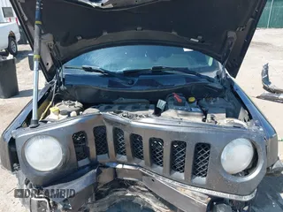 2014 Jeep Patriot Latitude with VIN 1C4NJRFB4ED799037, listed as a IAAI auction lot 42458807 with 105,936 mi miles and . Bid and sale history available at DreamBid. Image 10.
