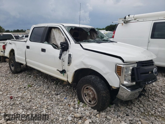 2019 Ford F-350 XL with VIN 1FT7W3BT5KED68105, listed as a Copart auction lot 84915334 with Not Provided miles and Salvage Title. Bid and sale history available at DreamBid. Image 4.