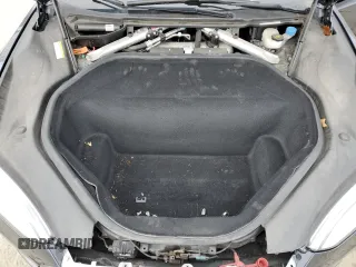 2015 Tesla Model S 85D with VIN 5YJSA1H4XFF096717, listed as a Copart auction lot 84732464 with Not Provided miles and Salvage Title. Bid and sale history available at carsss.com. Image 11.