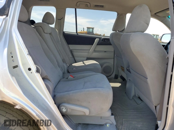 2010 Toyota Highlander with VIN 5TDBK3EH1AS033378, listed as a Copart auction lot 62781295 with 189,082 mi miles and Salvage title. Bid and sale history available at DreamBid. Image 11.