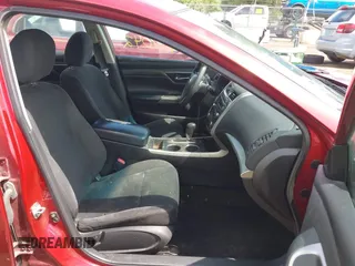 2015 Nissan Altima SV z VIN 1N4AL3AP8FC473036, wystawiony jako IAAI lot #42187042 z przebiegiem 184 012 mil mil oraz . Historia ofert i sprzedaży dostępna na DreamBid. Obrazek 5.