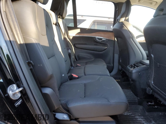 2025 Volvo XC90 Plus with VIN YV4062PE5S1303927, listed as a Copart auction lot 87924795 with Not Provided miles and Salvage Title. Bid and sale history available at DreamBid. Image 11.